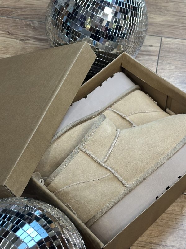 Bottes fourrées beige